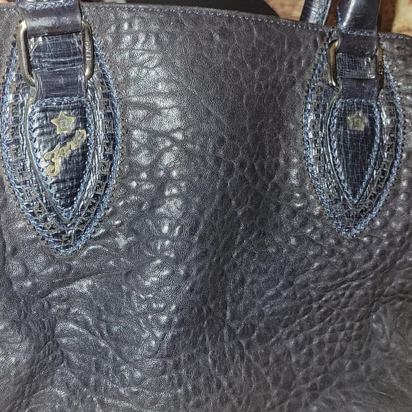 Fendi Handbag - Picture 2 of 4